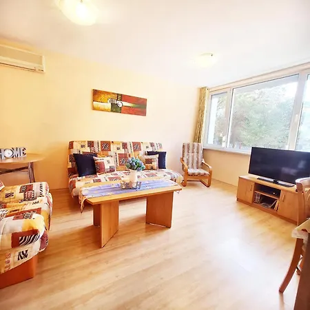 阳光堡垒公寓式酒店 阳光海滩